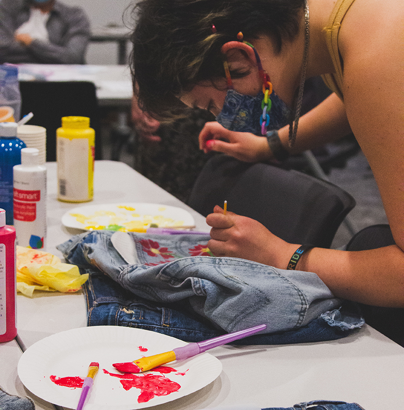 Students participate in Safer's Denim Day Craft Circle